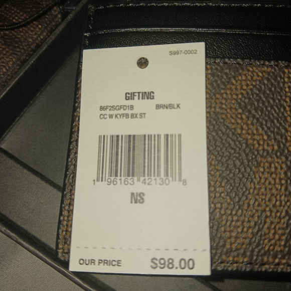 NWT! MICHAEL KORS ID/CC HOLDER WITH KEY RING! - Picture 8 of 10